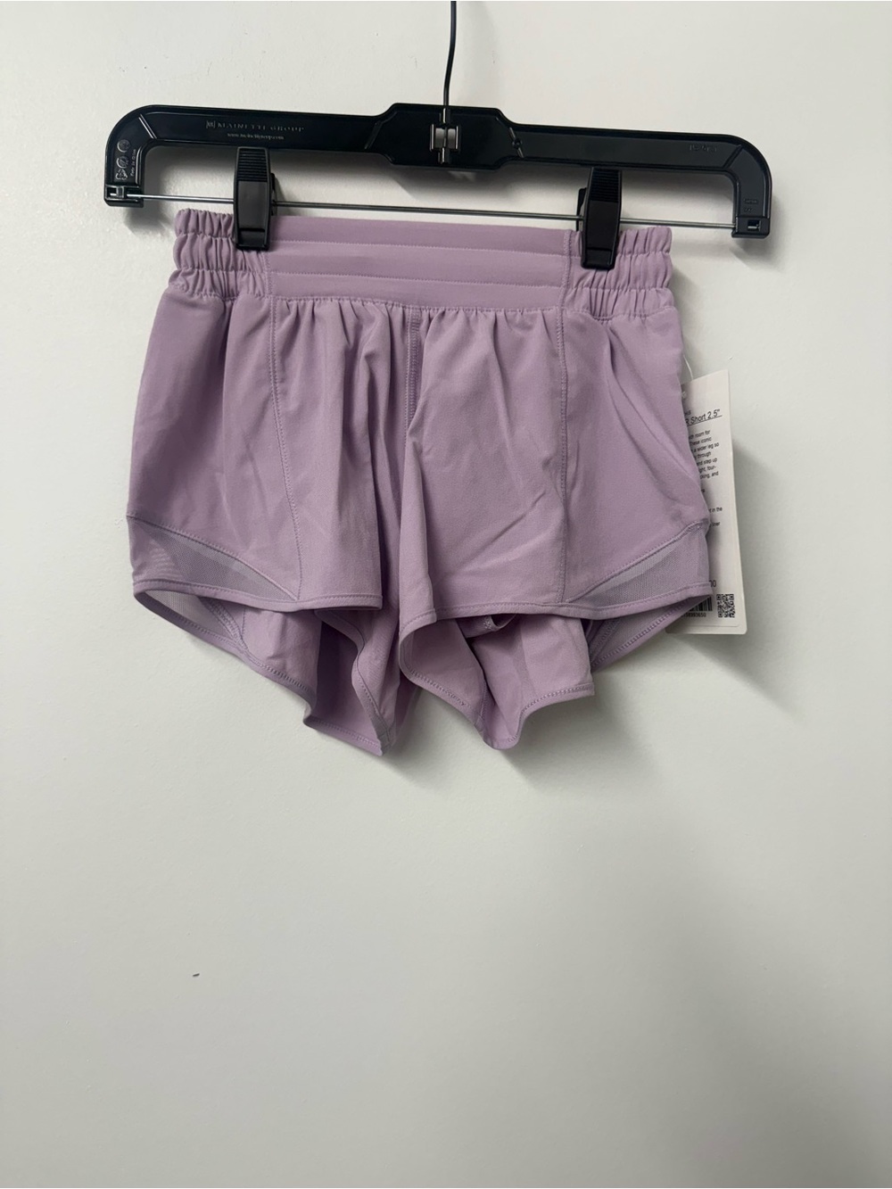 LuluLemon Hotty Hot LR Short 2.5” in Lilac Play